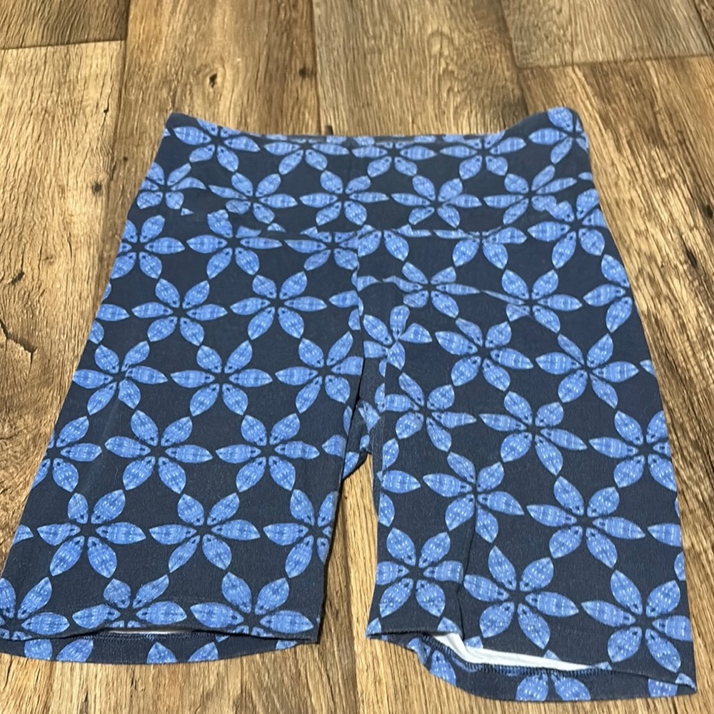 Stylish Blue Patterned Women's Shorts